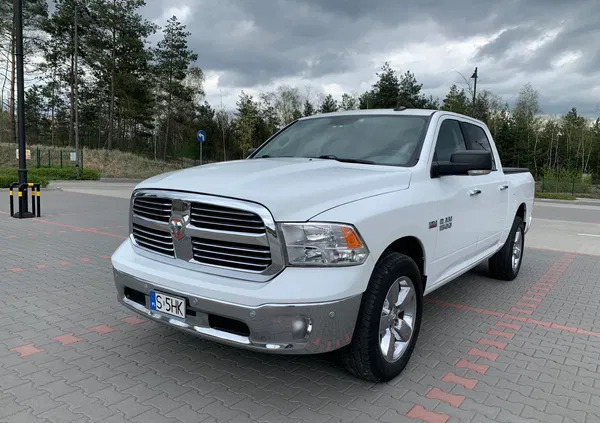 dodge rydzyna Dodge RAM cena 123000 przebieg: 267432, rok produkcji 2015 z Rydzyna